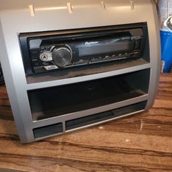 Toyota Tacoma Stereo Kit