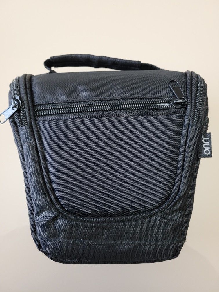 Camera Bags For Digital Or DSLR cameras