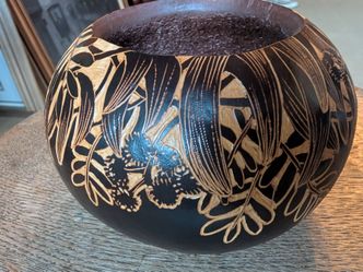 Authentic Hawaiian Hand-Carved Gourd Bowl (Ipu) by K. Kam (2013)