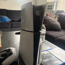PlayStation 5 slim 1tb