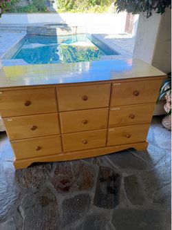 Free dressers