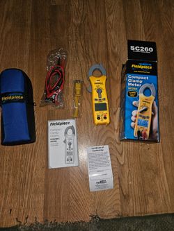 Fieldpiece clamp meter