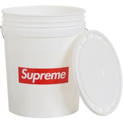 Supreme Bucket