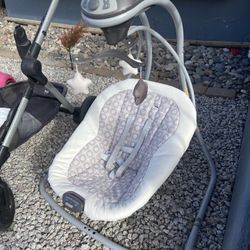 Graco Baby Swing $45