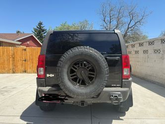 Hummer H3