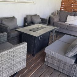 Patio Set 6 Pcs + Fire Pit + Table 