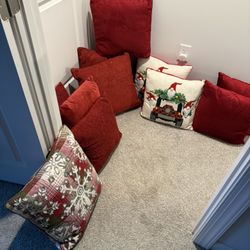 Christmas Red Pillows And Tree Skirt 