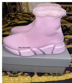 Balenciaga Women's Speed 2.0 Sneakers Recycled Knit and Faux Fur Sz 40