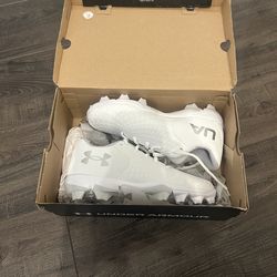 Softball Women Cleats Size 6