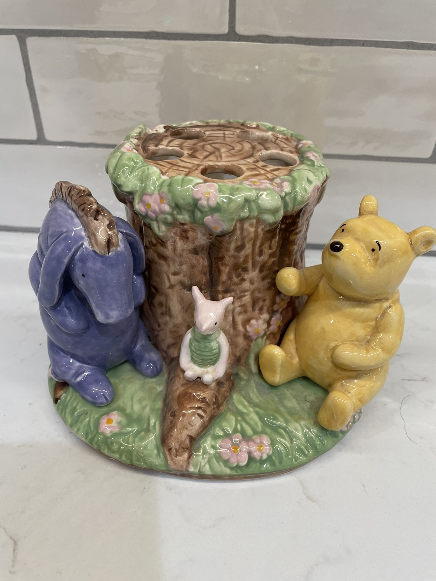 Winnie The Pooh 3 Piece Hand Painted Ceramic Bathroom Set Disney