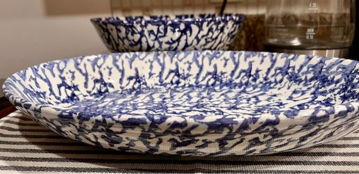 Pier1 serving bowls