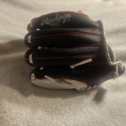 Rawlings Players Series Model PL10DDSW Red/White/Blue 10" Youth Glove 