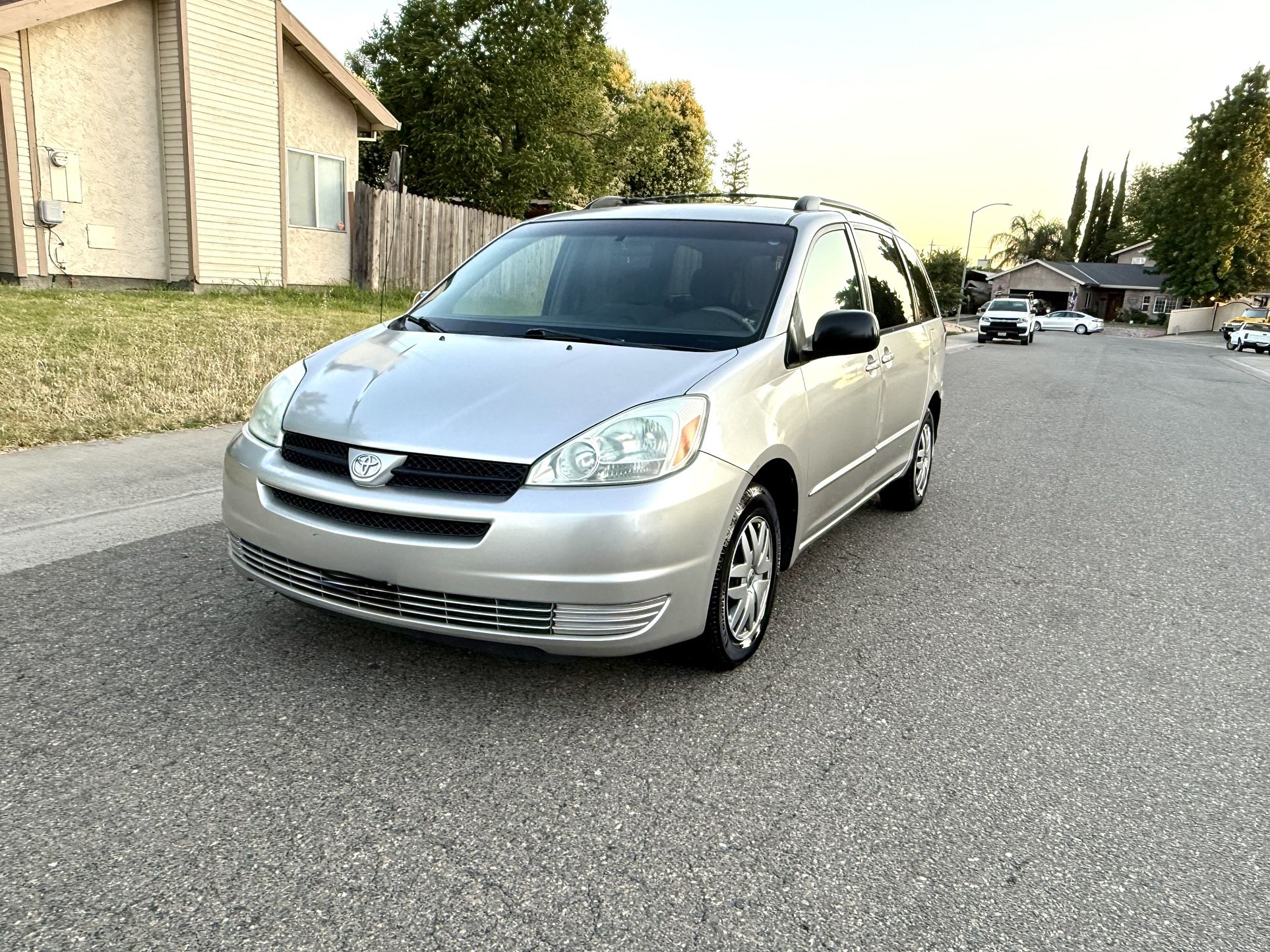 2005 Toyota Sienna