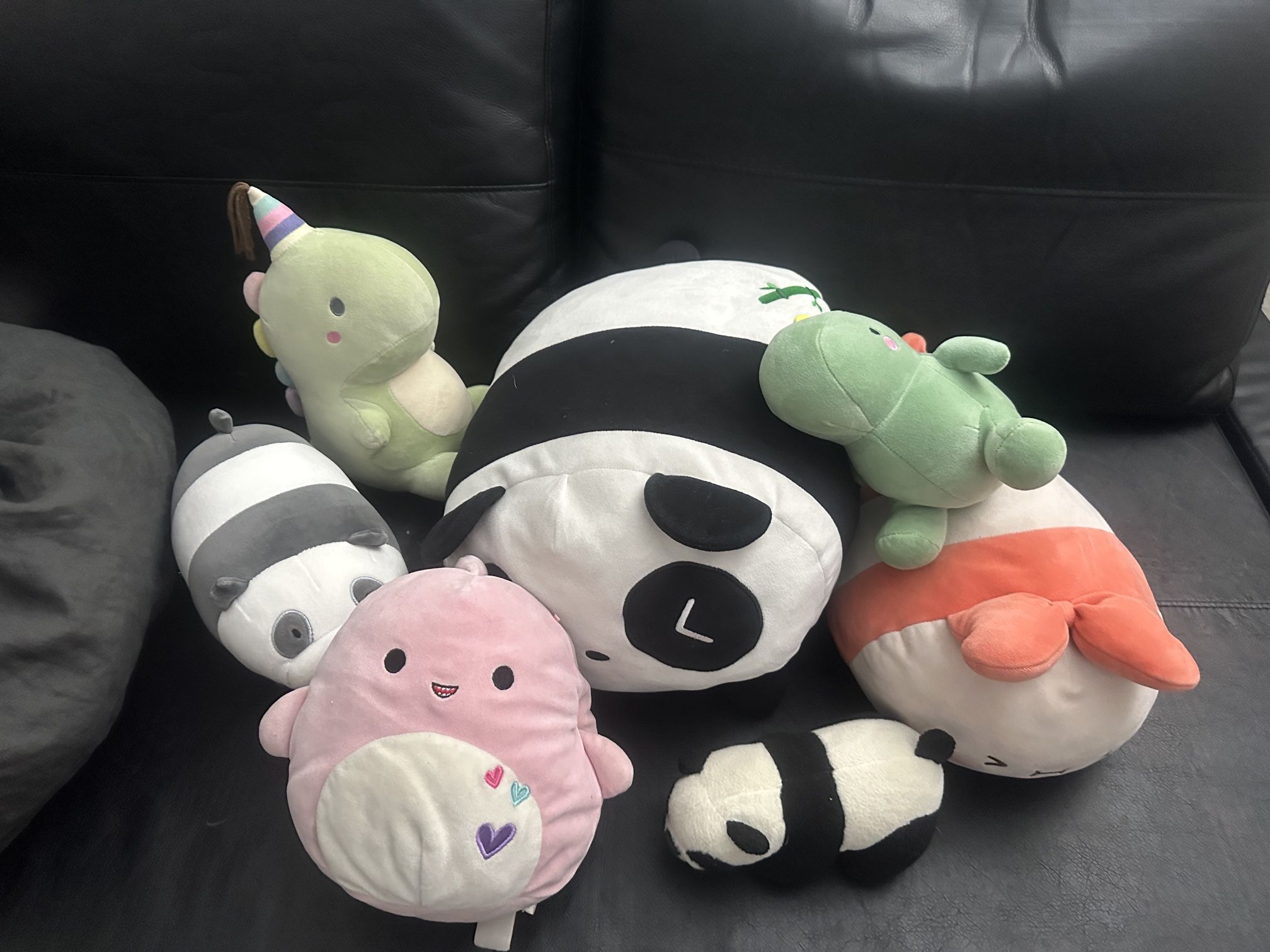 Miniso plushies and other plushies Take the family