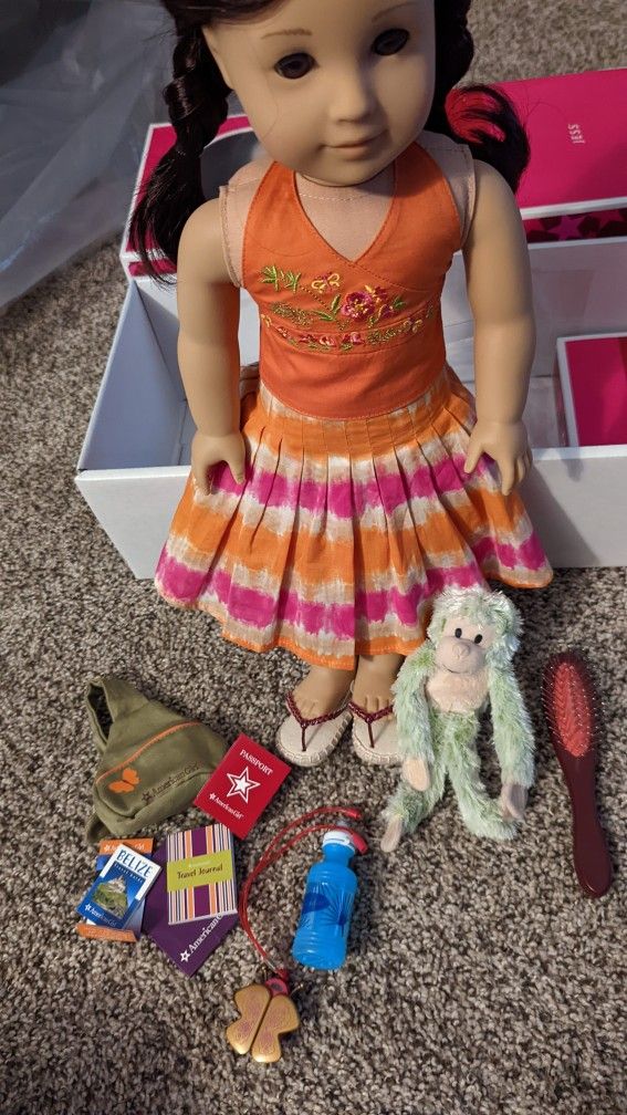American Girl Doll Of The Year Jess 2006 & Accessories