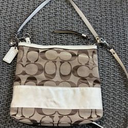 Vintage coach bag