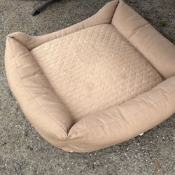 Medium Dog Bed 