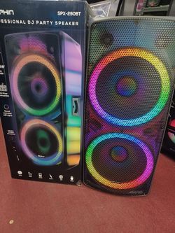 Looking For Great Bass? Come Listen To this!! Professional Dj Bluetooth Party Speaker by dolphin.  Brand new $249