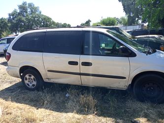 For parts2003 Dodge gran caravan