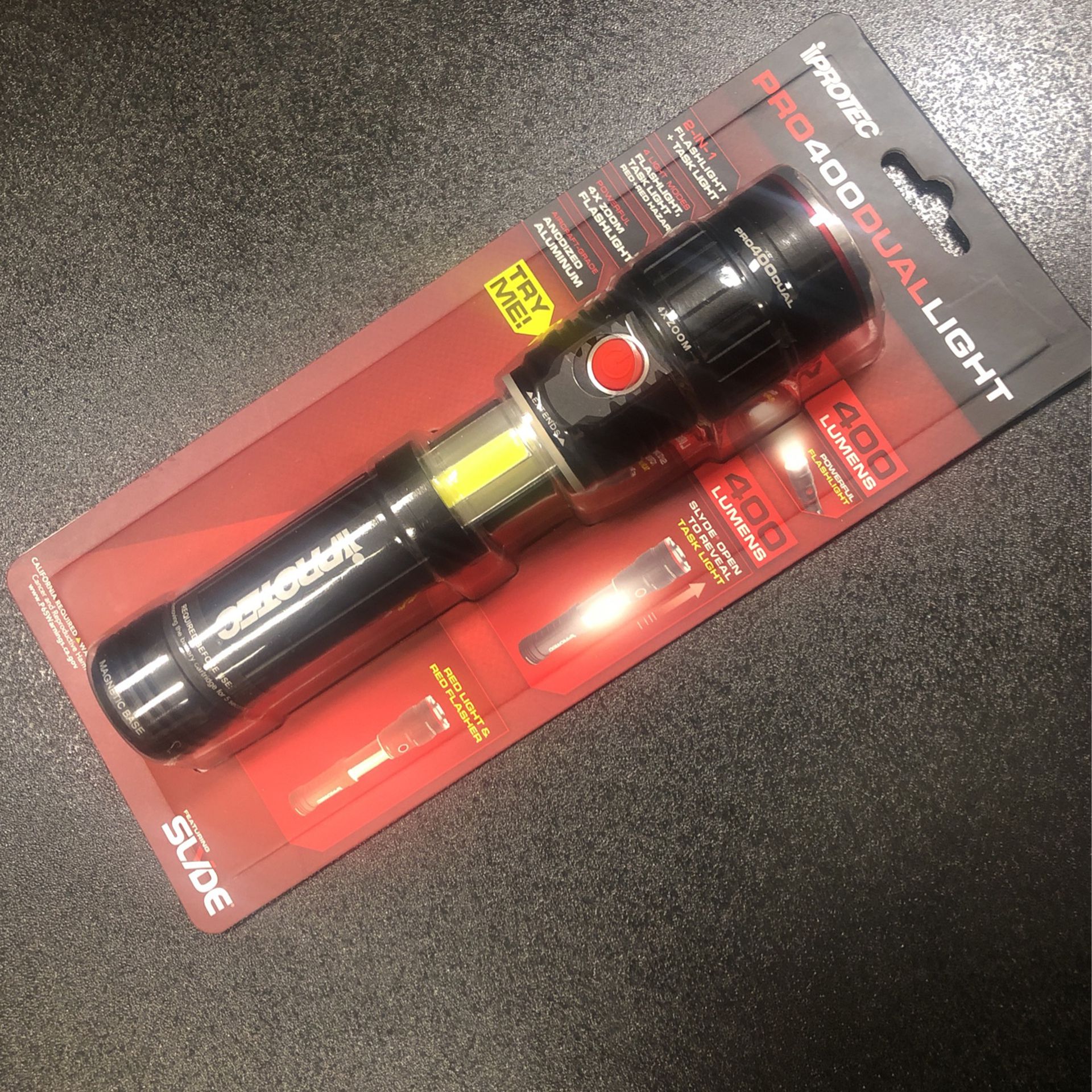 Brand New  Unopen  Pack   Batteries Included  Flashlight  400 LUMENS $25  Obo  