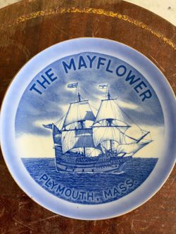 Vintage Japanese Decorative Collector Plate – Made in Japan