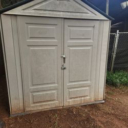 Storage Shed  RubberMaid 4ft By 7ft