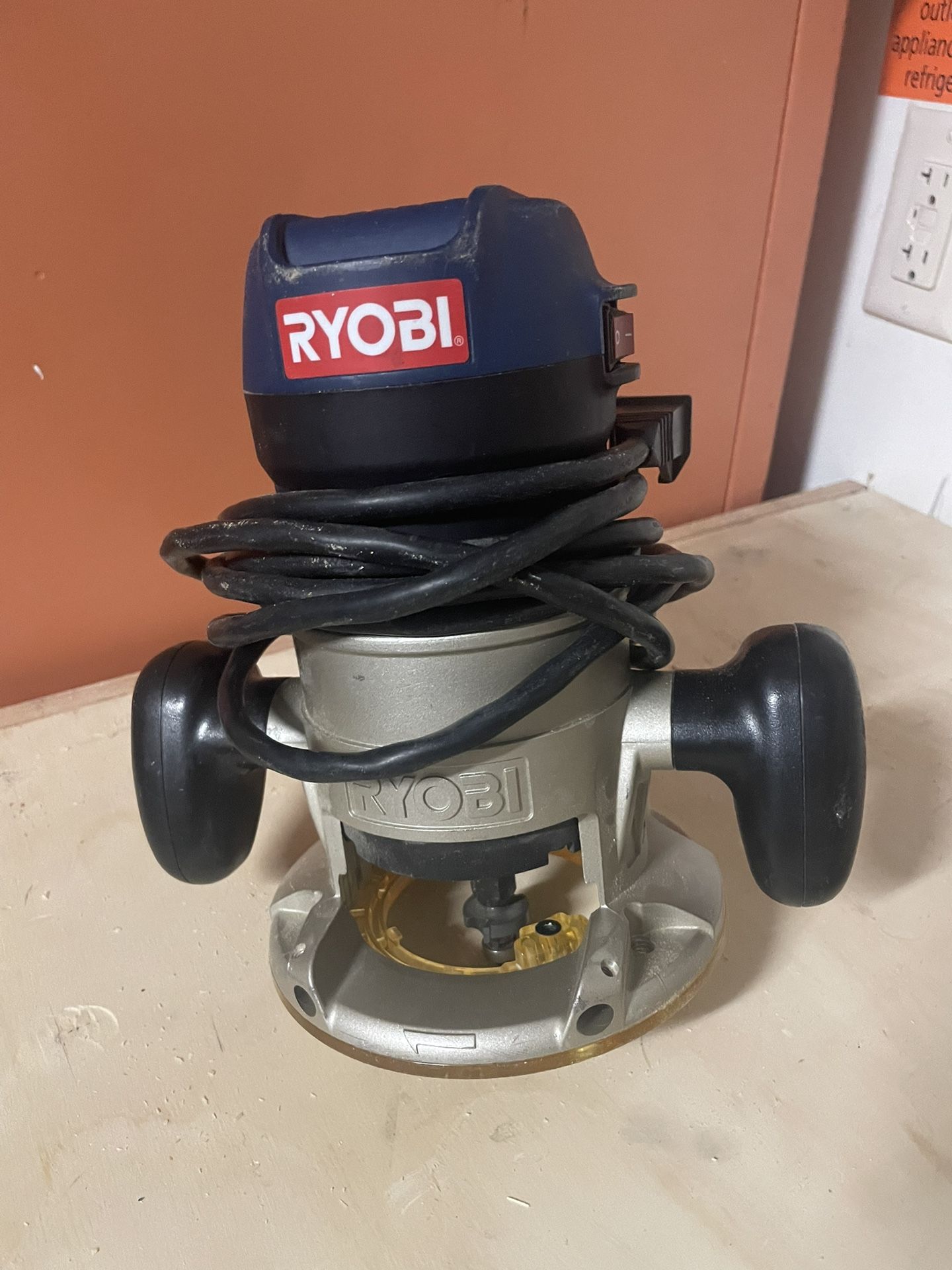 Ryobi Router