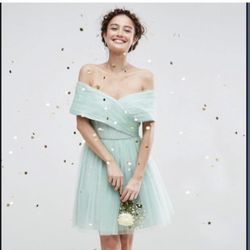 Elegant Off-Shoulder Mint Green Wedding Tulle Mini Dress - Brand New And Charming!