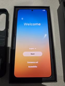 2 pre-owned Samsung Galaxy S25 256GB Factory unlocked like new