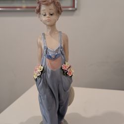 Lladro 7650 Pocket Full of Wishes -perfect