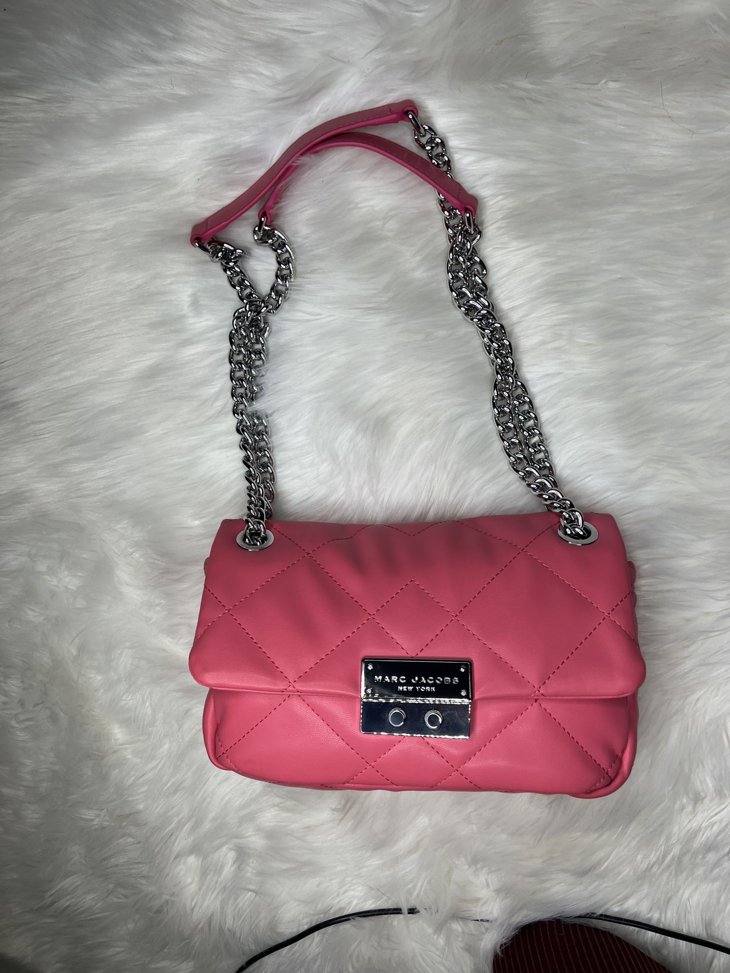 Marc Jacobs pink shoulder bag