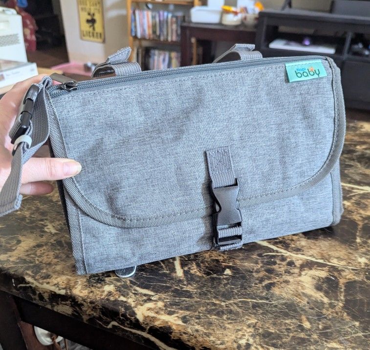 Kopi Baby Changing Bag- New