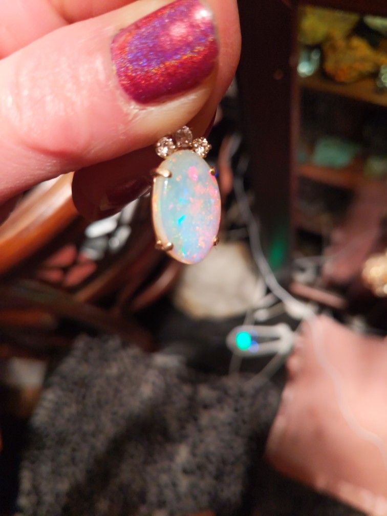 Opal And Diamond Pendant In 24 K Yellow Gold