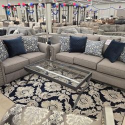 Sofa And Loveseat Brand New In 🎁☑️