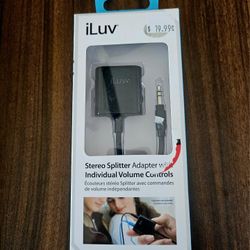 **NEW IN BOX**  STEREO SPLITTER Adapter w individual Volume controls