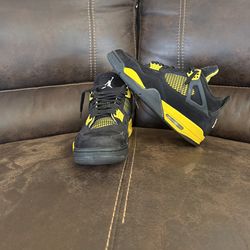 Air Jordan 4
