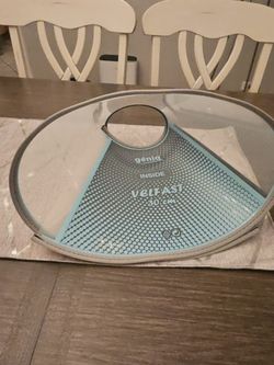 Pet "Cone Of Shame" 🤣 Helps Keep Pet From Licking Themselves After Surgery Or For Other Reasons 