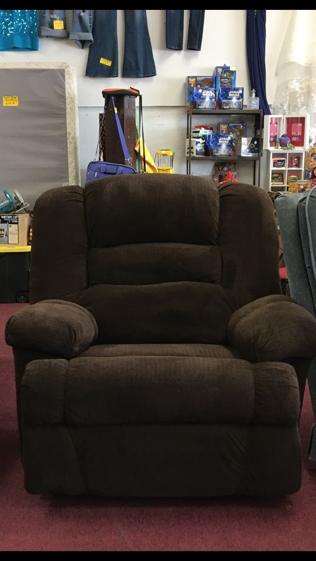 BIG Recliner