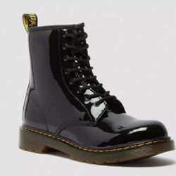 Dr. MARTEN BOOTS