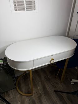 White and Gold Desk/Vanity
