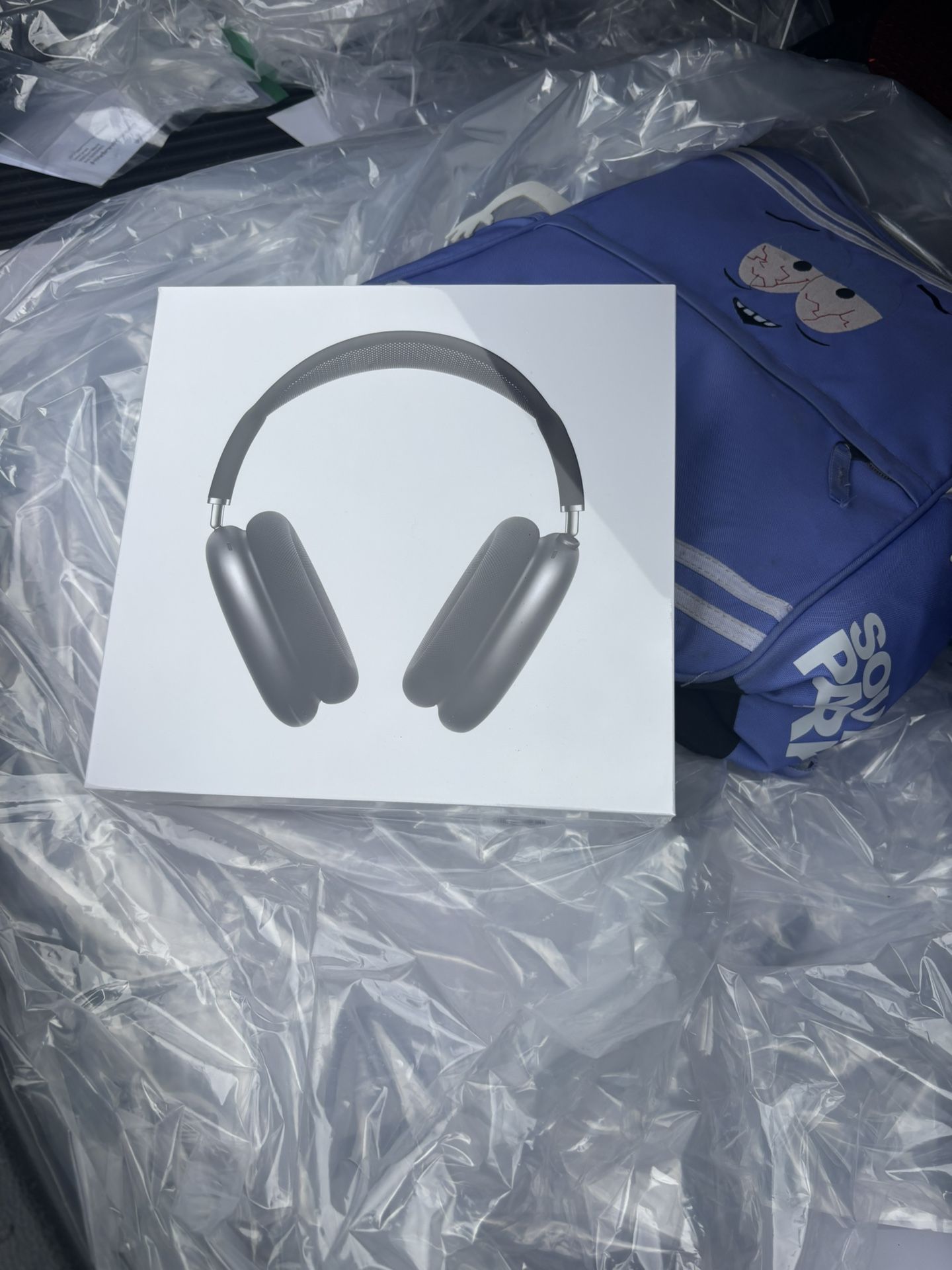 AirPod Maxes