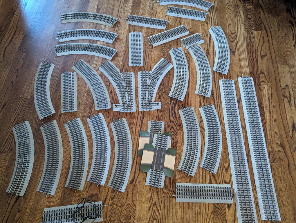 Lionel O Scale FasTrack | Model Train Track Lot
