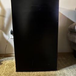 Hisense Mini Fridge