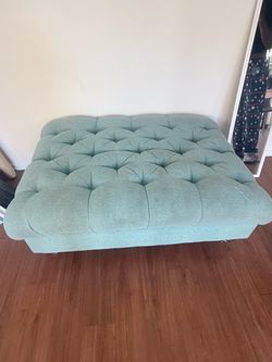 Bench / Ottoman