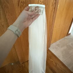 Fingertip Veil