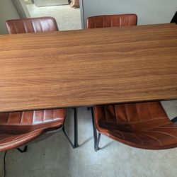 Dinning Table/Desk With Four Faux Leather Chairs