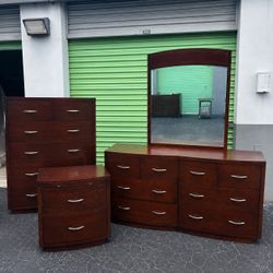 Three piece bedroom set.