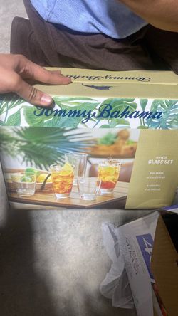 Tommy Bahama 16-Piece Glass Set