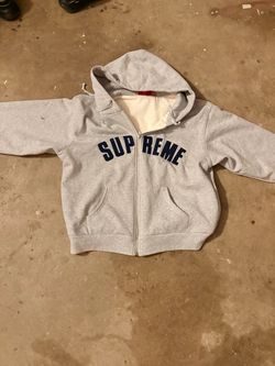 Supreme hoodie