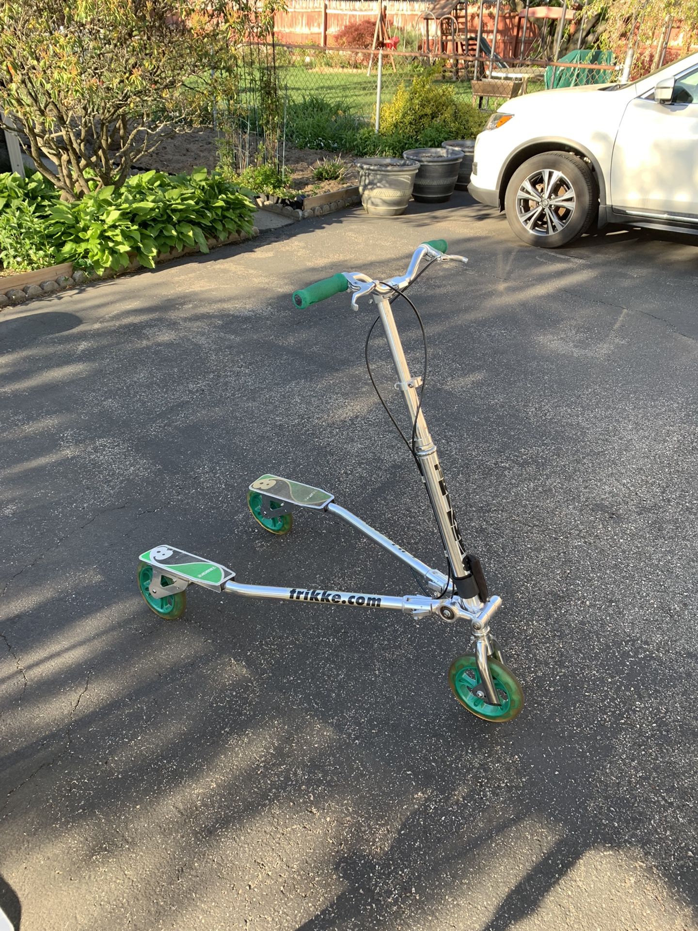 Trikke Carving Scooter